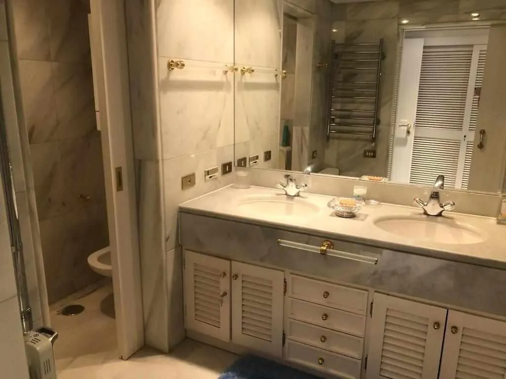 Apt Don Gonzalo L Marbella 0*,  Spain