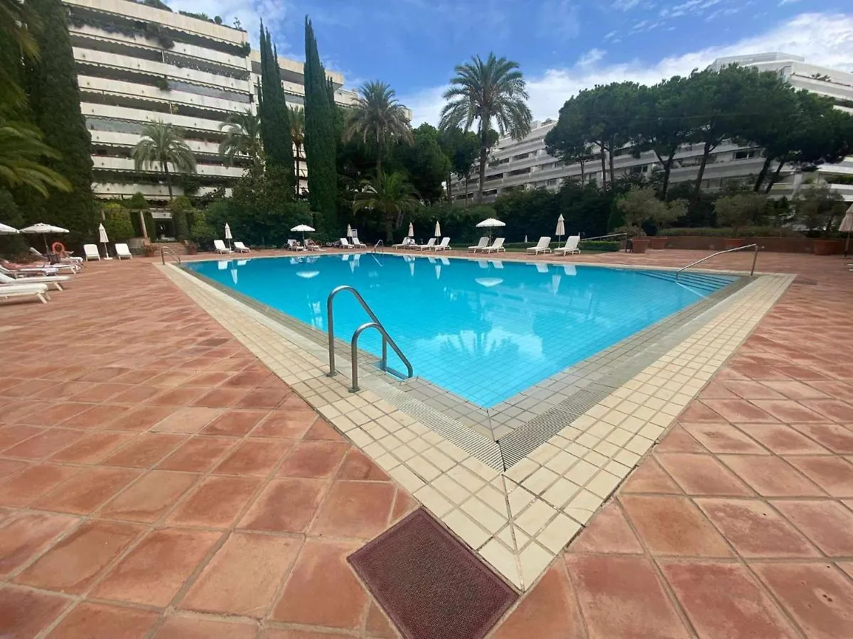 Apt Don Gonzalo L Marbella Apartment