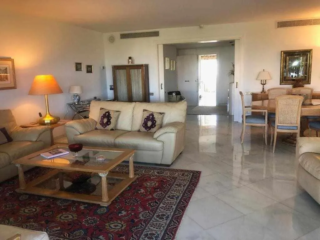 Apt Don Gonzalo L Marbella Spain