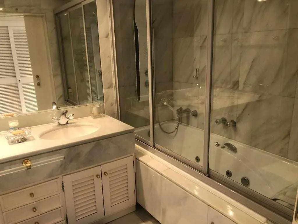 Apt Don Gonzalo L Marbella Apartment